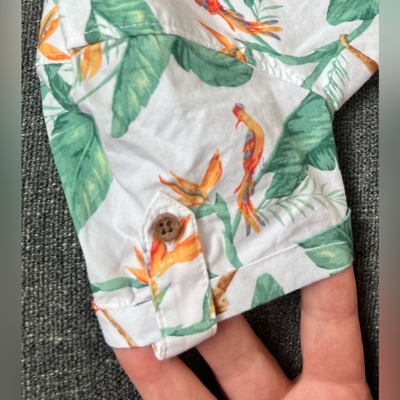 Janie and Jack- jungle monkey short tail button down shirt🙊 EUC worn once. - Picture 5 of 6